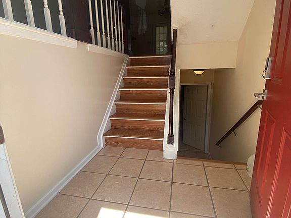 5th image of 3500 Mount Vernon Cir