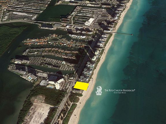 4th image of 17070 Collins Ave #2203