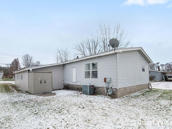 4th image of 155 E 48th St Lot 1