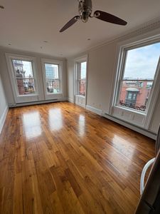 483 Beacon St APT 75, Boston, MA, 02115