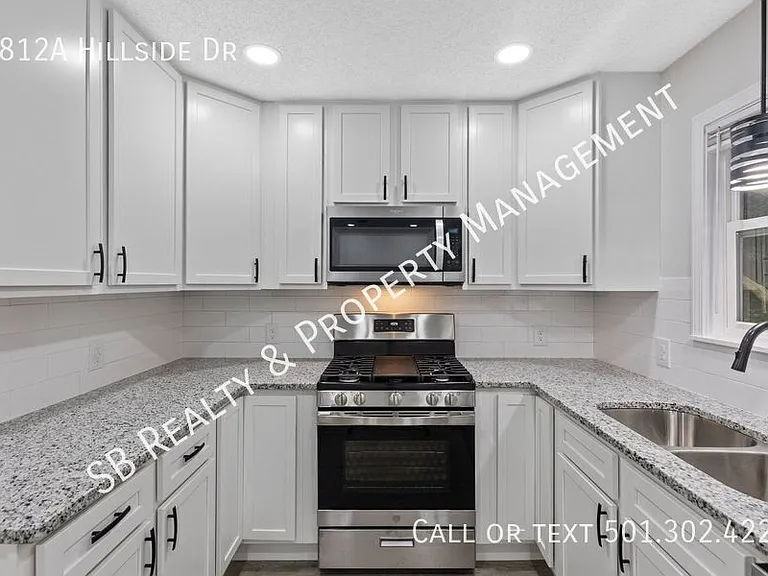 3812A Hillside Dr — Photo 10