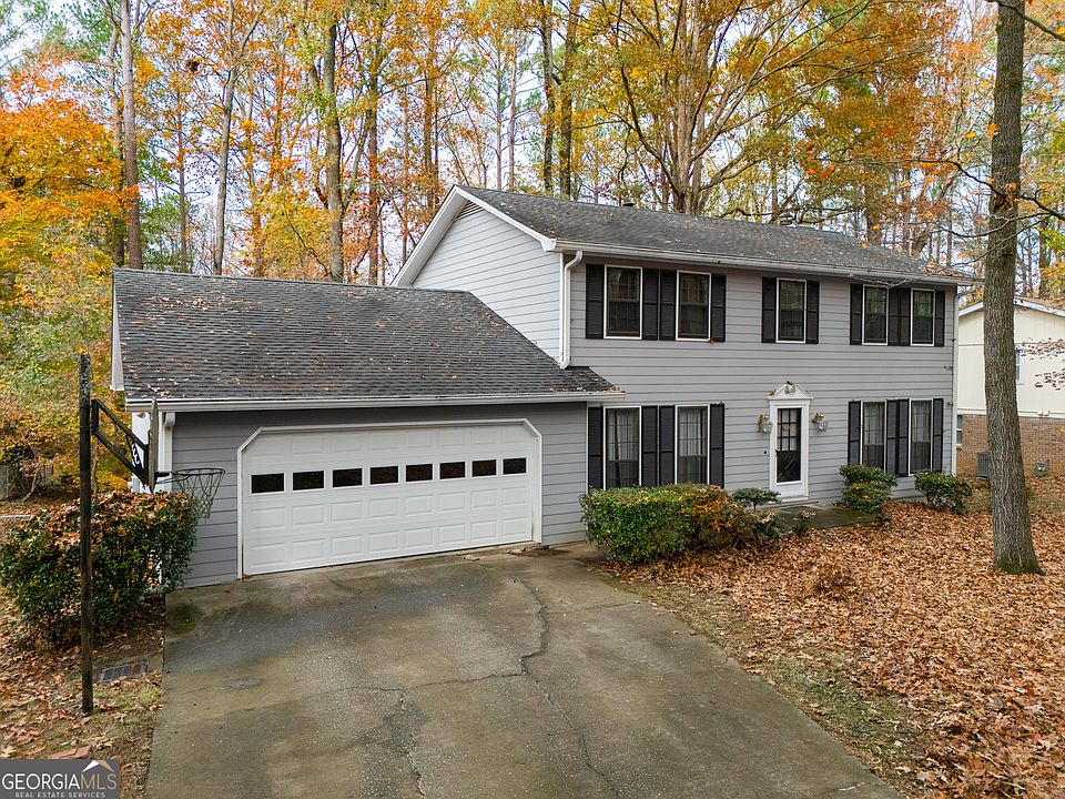 1st image of 363 Cove Island Way NE