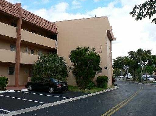 3rd image of 7827 Golf Circle Dr APT 210