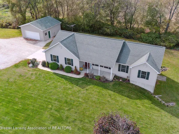 922 Montels Way, Charlotte, MI 48813