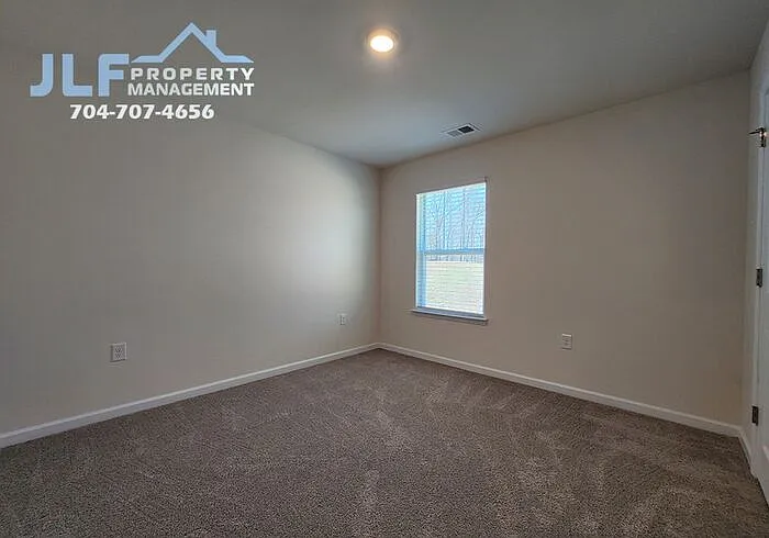 125 Sycamore Crossing Ct — Photo 28