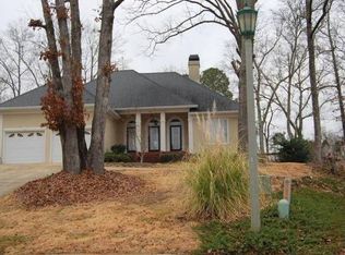 1022 Fairmont Ln, Auburn, AL 36830