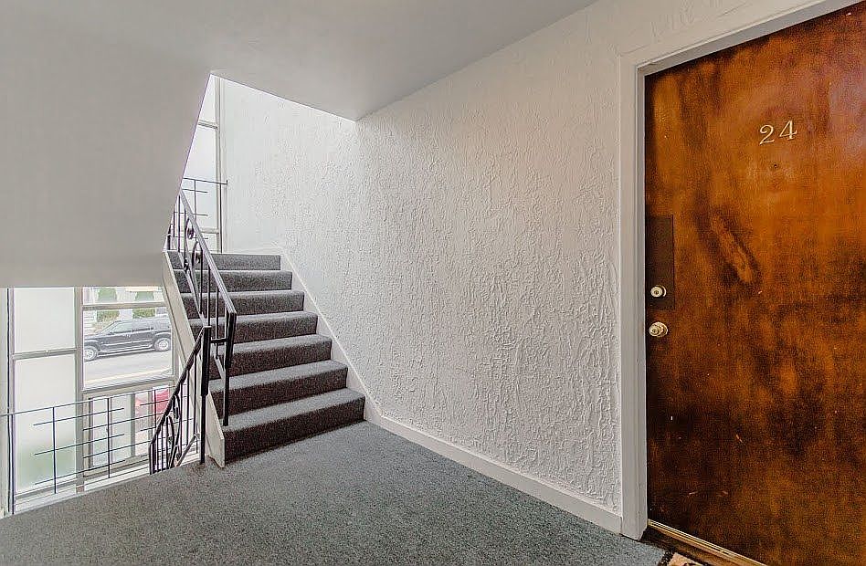 1st image of 6 Hayes Rd APT 24