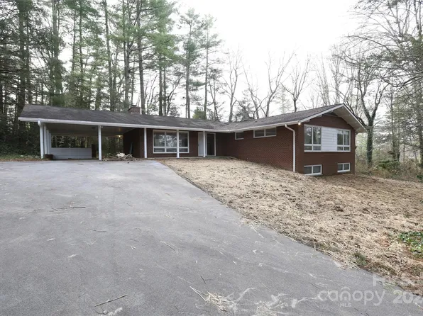 340 Balsam Rd, Hendersonville, NC 28792