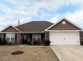 2330 Bunker Ln, Farmington, AR 72730
