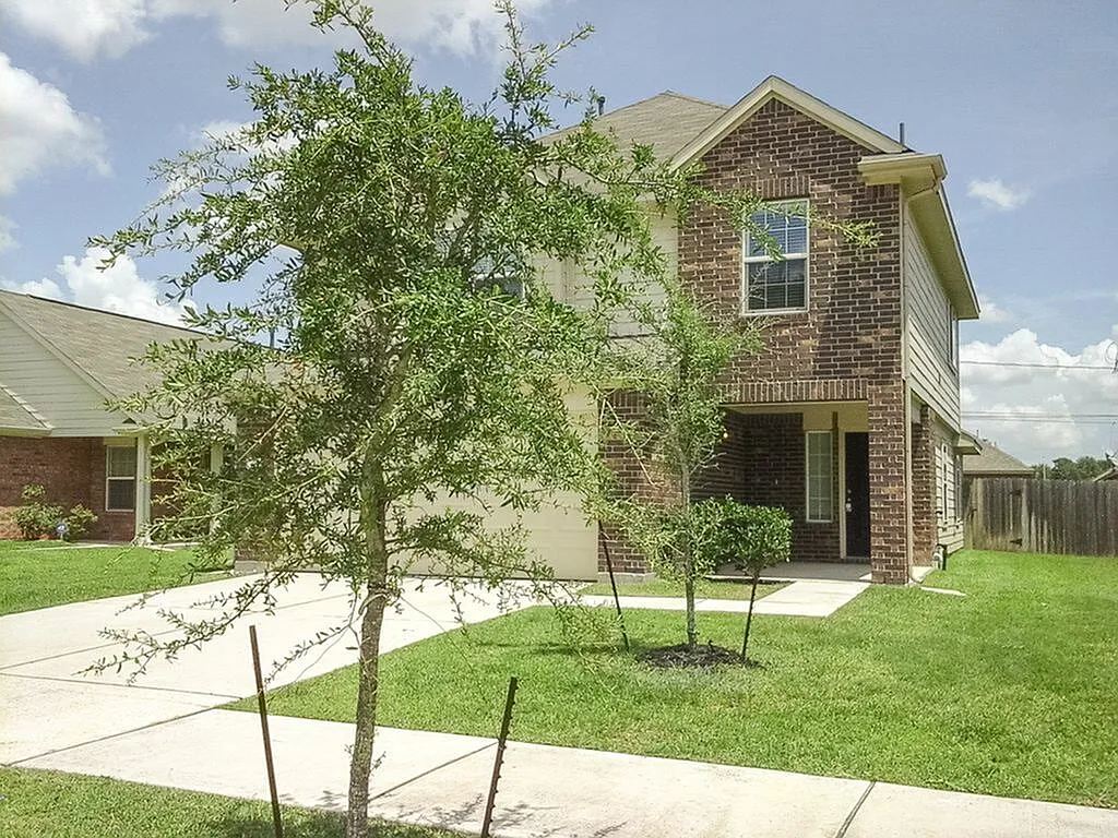 Southview Villas — Photo 3