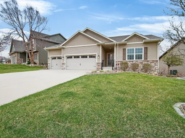 4207 159th St, Urbandale, IA 50323