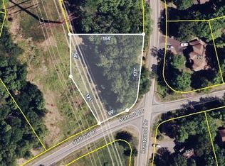 Stafford Dr, Bushkill, PA 18324