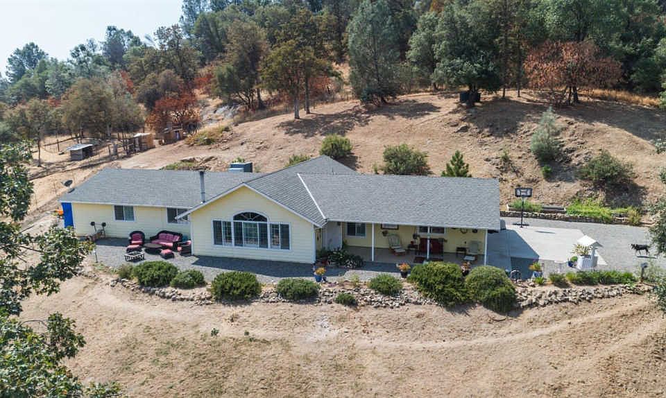 1st image of 33383 Wildwood Springs Ln