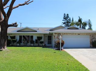 1711 76th St W, Bradenton, FL 34209