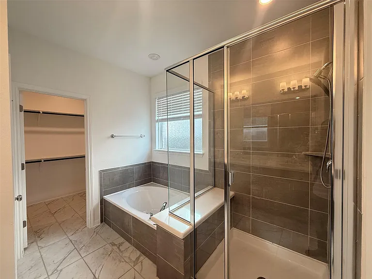 628 Leeward Pass — Photo 14