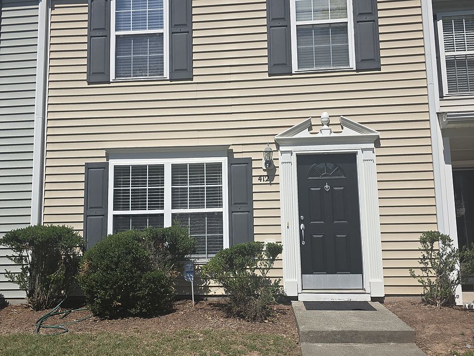 1st image of 412 Saint John Dr