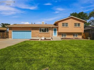 540 Starlite Dr, Pueblo, CO 81005