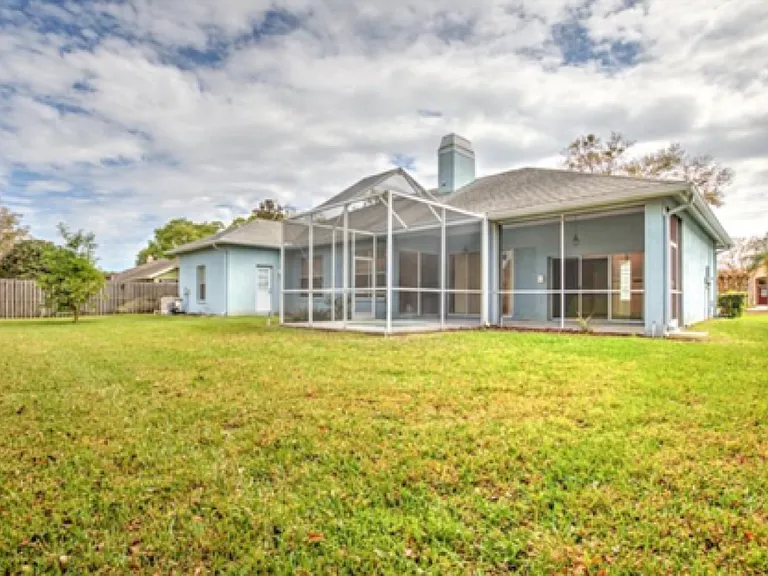 Blenheim Dr — Photo 19