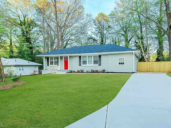 2nd image of 3565 Drucilla Pl SE
