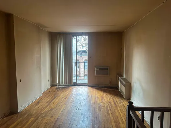 343 East 78th Street image 1 of 10