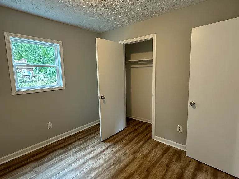 Back bedroom