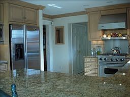 5th image of 51 Curving Hill Dr