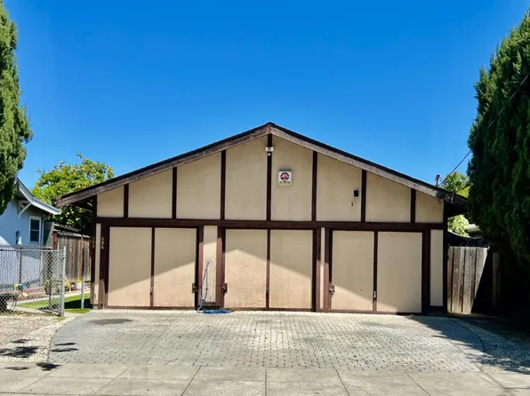 686 N 15th St, San Jose, CA 95112