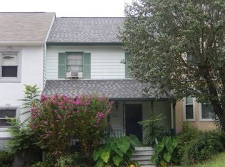 1042 Oaks Pkwy SE, Smyrna, GA 30082