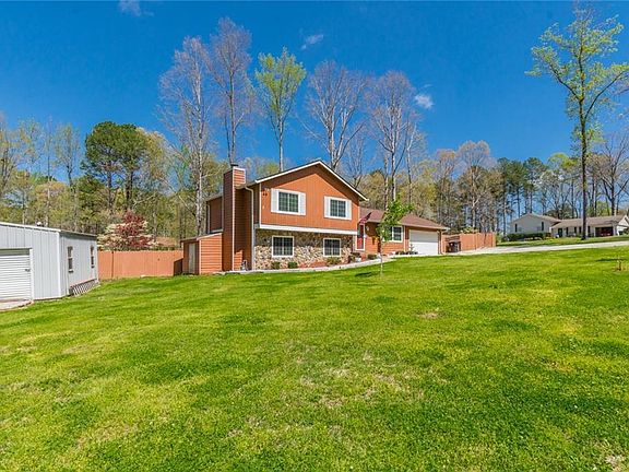 5th image of 130 Buckeye Ln