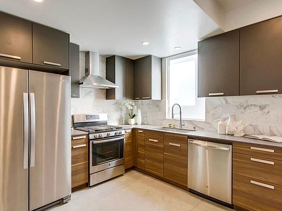 3rd image of 2121 El Cajon Blvd #3