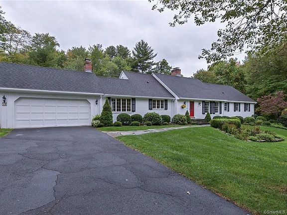 2nd image of 19 Hillsboro Ln