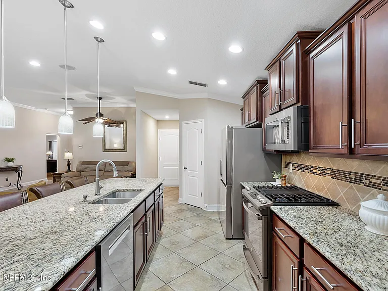 78 Wayfare Ln — Photo 15