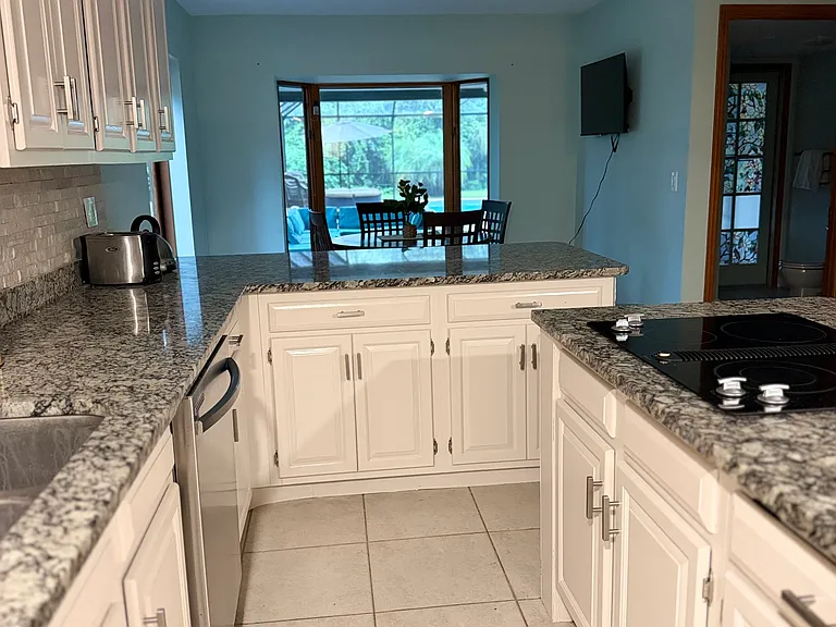 4932 Hidden Oaks Trl — Photo 19
