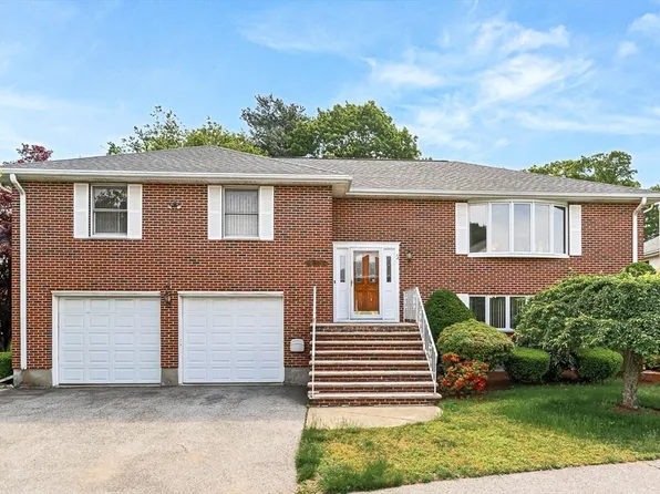 12 Landers Rd, Stoneham, MA 02180