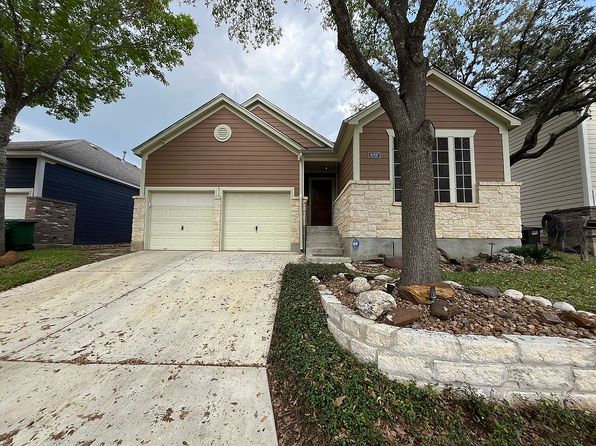 8707 Sarasota Woods