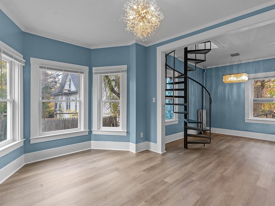 livingroom/dining room