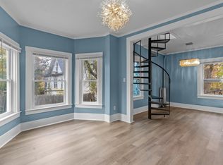 73 Boyden St APT 1, Woonsocket, RI 02895