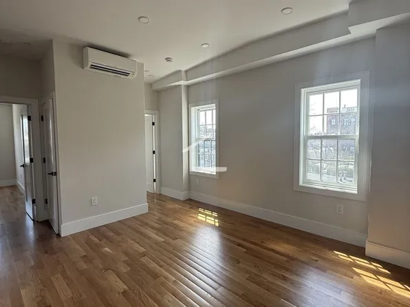 18 Winchester St #9, Boston, MA 02116