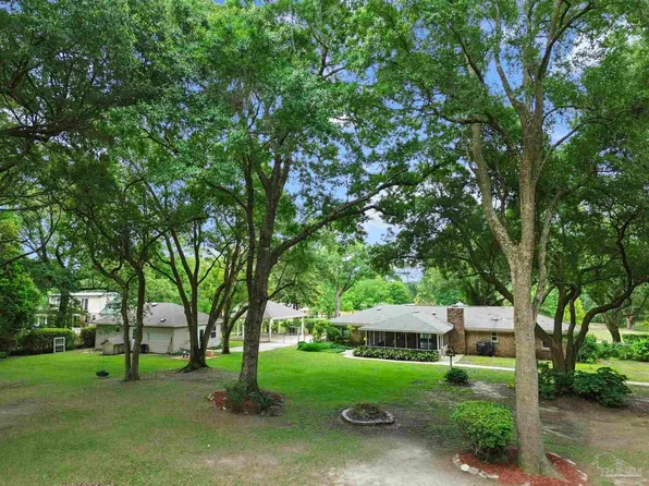 3338 Pursell Dr, Pensacola, FL 32526
