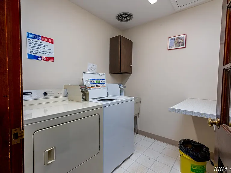 206 W Maple Ave #2C — Photo 12