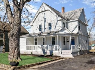 63 Blake St, Warwick, RI 02889