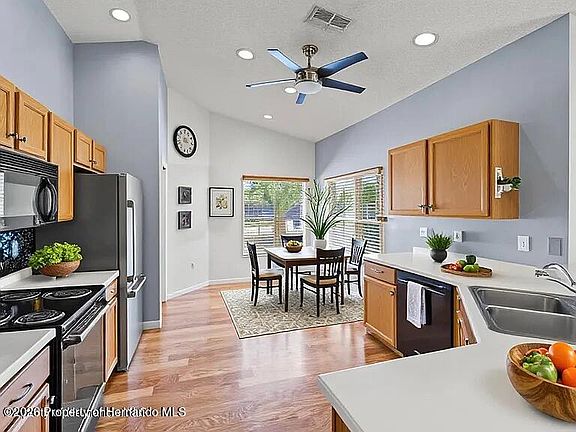 2nd image of 11078 Heathrow Ave