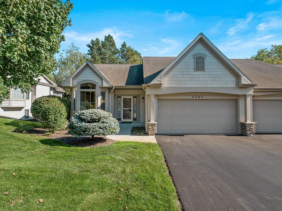 1st image of 4368 Willow Lane Dr NE
