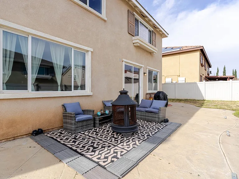39112 Desert Holly Ln — Photo 35