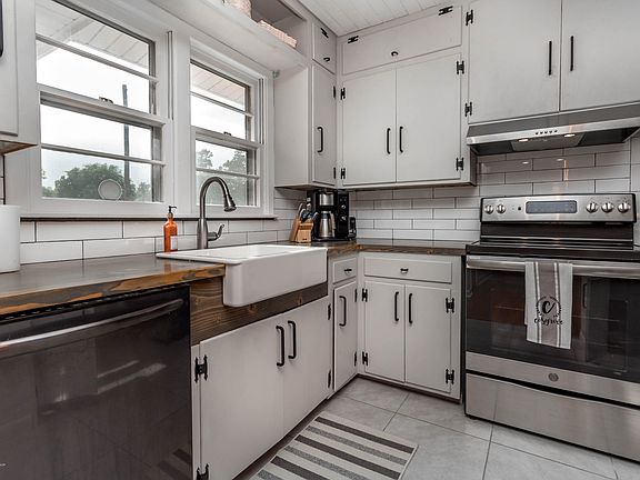 4th image of 3501 Lynette Dr