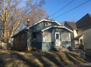 826 Hovey Ave, Rockford, IL 61103