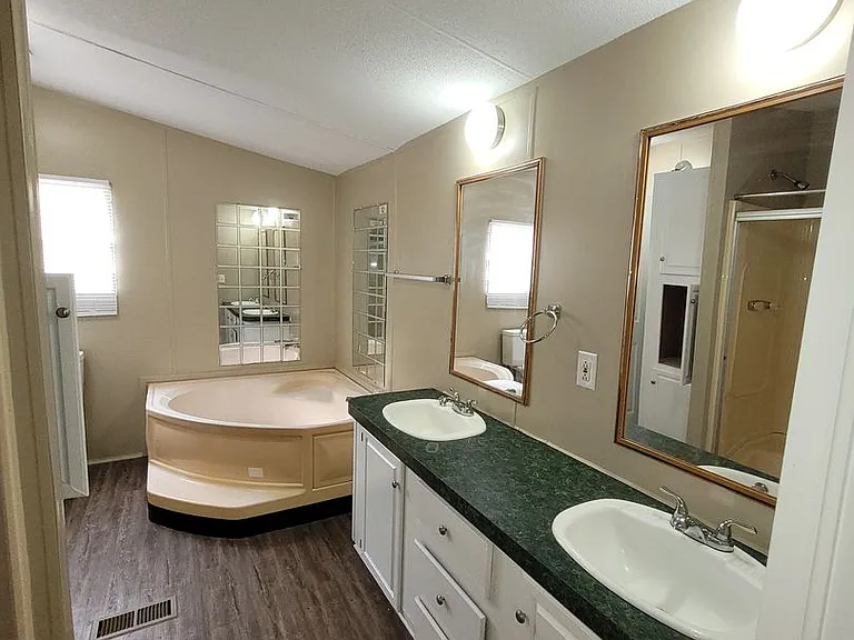 2752 Zero O Dr — Photo 15