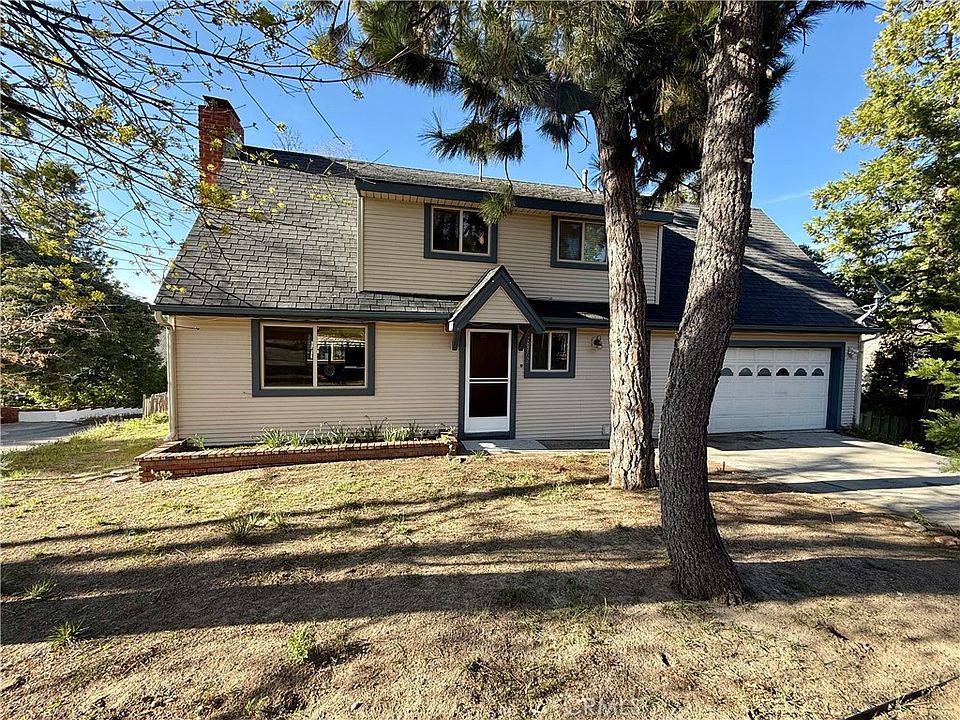 1st image of 28762 Cedar Dr