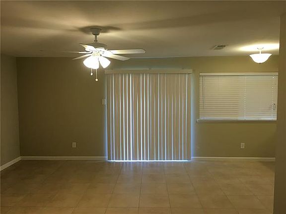 5th image of 1431 Caladium Dr