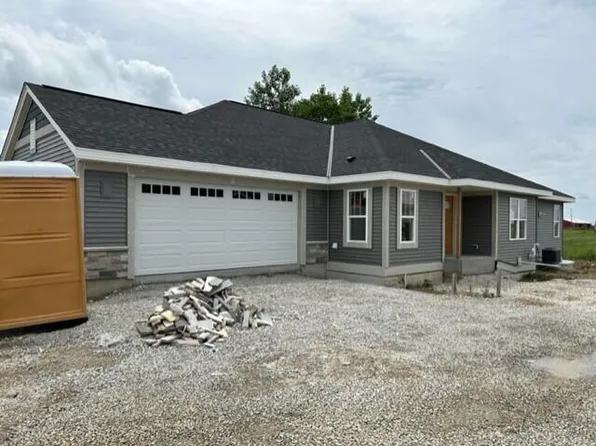 524 Hunter Oaks BOULEVARD #0702, Watertown, WI 53094